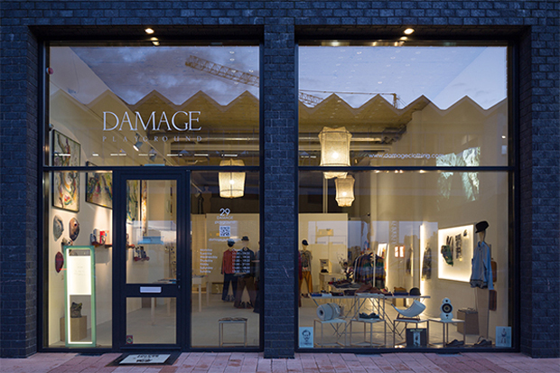 revista-magazine-retail-desing-escaparatismo-vishopmag-damage-rotterdam006