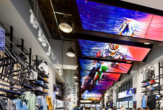 revista-magazine-retail-desing-escaparatismo-vishopmag-oakley-flagship-002