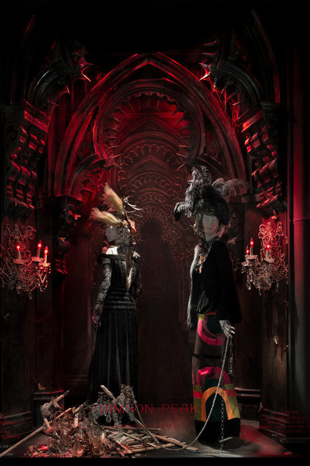 revista-magazine-visualmerchandising-escaparatismo-retail-design-crimson-peak-bergdorf-goodman-vishopmag-003