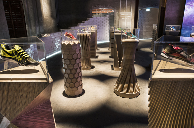 revista-magazine-escaparates-retail-design-nike-the-nature-of-motion-milan-design-week-vishopmag-002