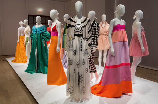 revista-magazine-escaparates-retail-design-the-jewish-museum-isaac-mizrahi-fashion-art-vishopmag-003