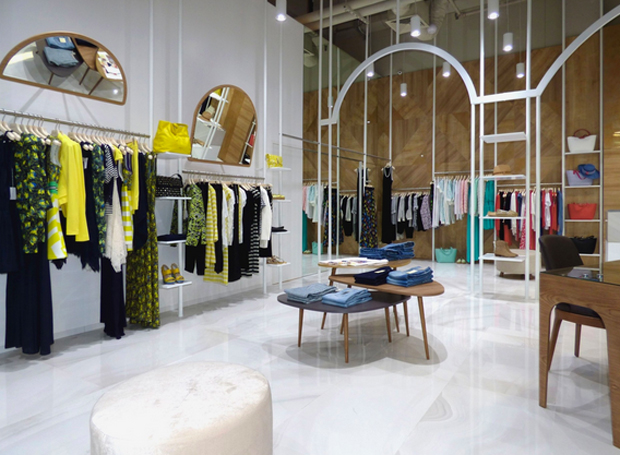 revista-magazine-escaparates-retail-design-pop-up-store-dresses-think-forward-vishopmag-005