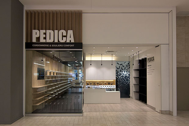 revista-magazine-visualmerchandising-pedica-shoe-store-escaparate-retaildesign-vishopmag-005