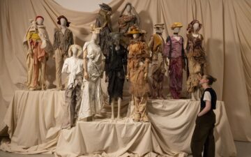 DIRTY LOOKS: CUANDO LA SUCIEDAD SE VUELVE DESEO DIRTY LOOKS: CUANDO LA SUCIEDAD SE VUELVE DESEO