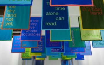 ECHO DELAY REVERB: UNA SINAPSIS ENTRE EL ARTE AMERICANO Y EL PENSAMIENTO FRANCÓFONO ECHO DELAY REVERB: UNA SINAPSIS ENTRE EL ARTE AMERICANO Y EL PENSAMIENTO FRANCÓFONO