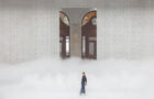 FUJIKO NAKAYA TRANSFORMA LA ROTONDA DE TADAO ANDO EN UNA NUBE HABITABLE